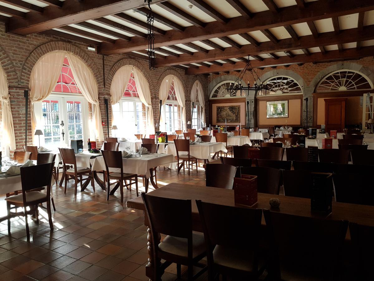 Logis - Chateau De La Motte - Hotel & Restaurant Liessies Exterior foto